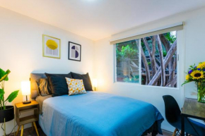 Private Room #1 in a 4 bedroom Guest House in Roma Norte, Mexico City